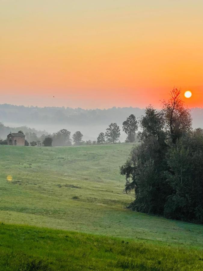 La Valle Incantata Villanova d'Asti Buitenkant foto